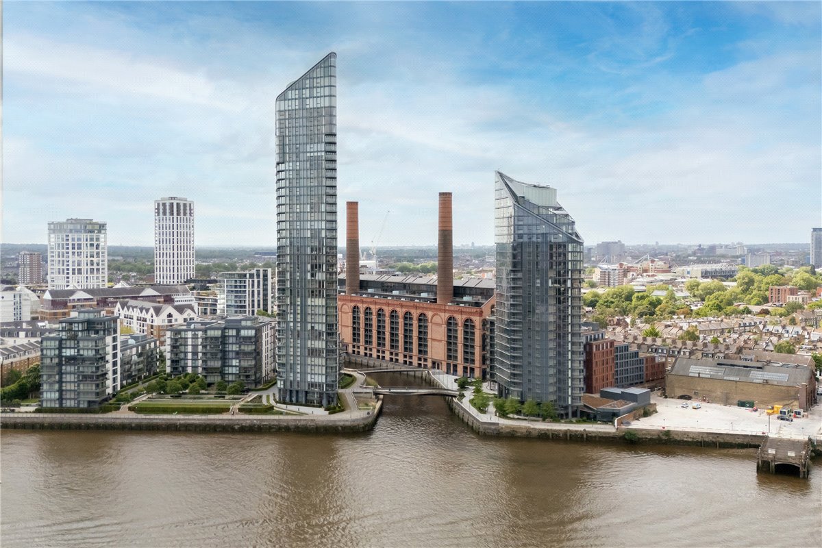 2 bedroom Flat, Tower West, Chelsea Waterfront, SW10 - Available