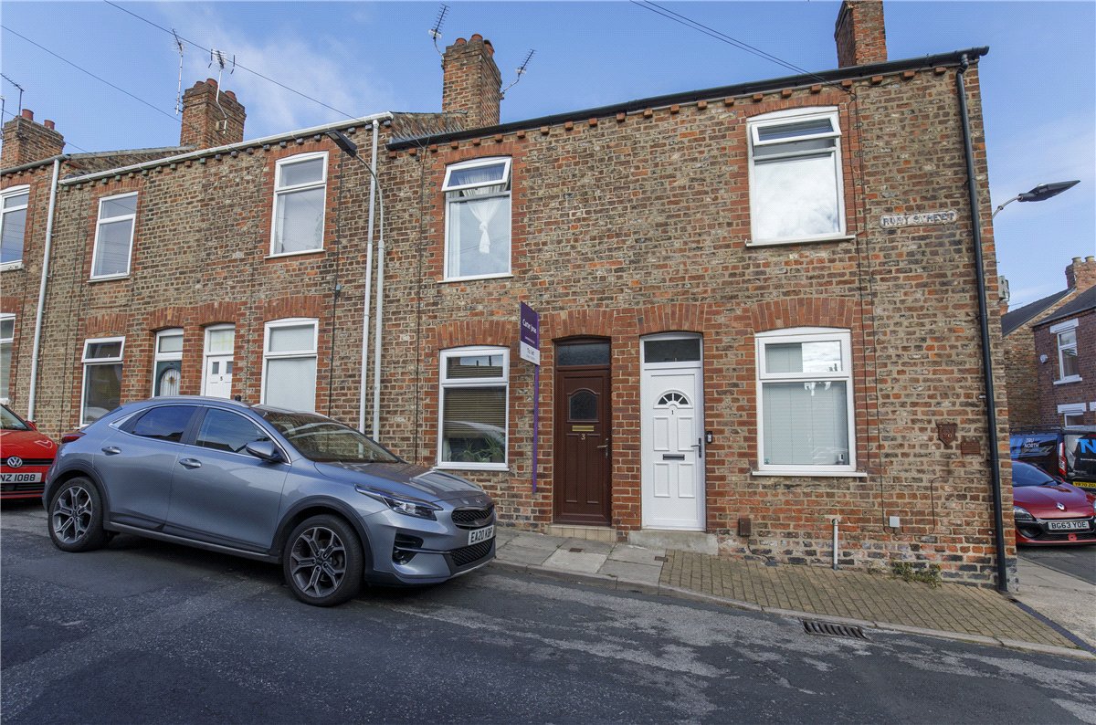 2 bedroom House, Ruby Street, York, YO23 - Available