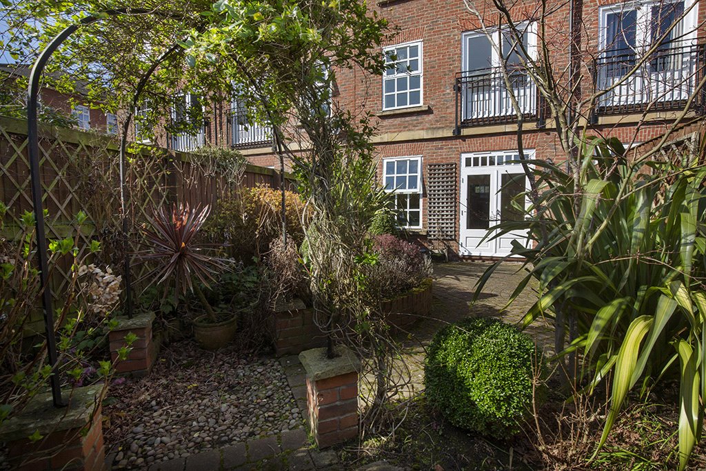 4 bedroom House, Grosvenor Park, York, YO30 - , Image 14