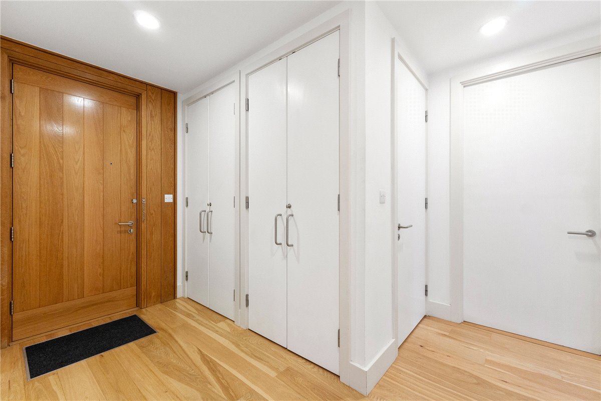 2 bedroom Flat, Kingfisher Way, Cambridge, CB2 - Sold, Image 4