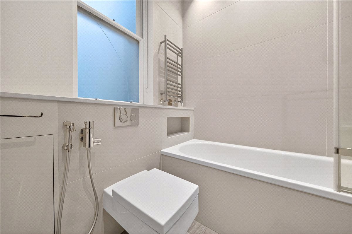 4 bedroom Flat, Wynnstay Gardens, Kensington, W8 - Available, Image 23