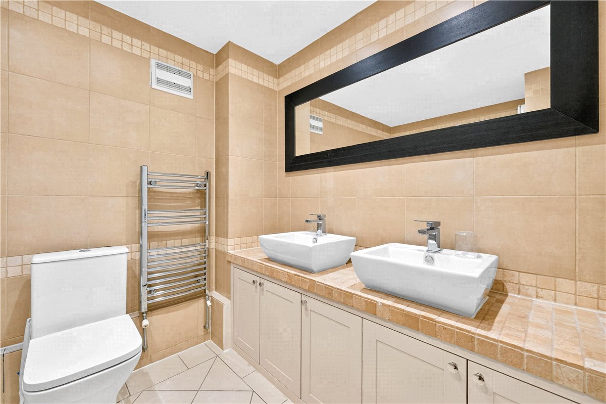 2 bedroom Flat, Manson Place, South Kensington, SW7 - Available, Image 5