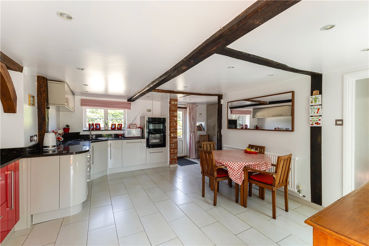6 bedroom House, Mill Lane, Ramsbury, SN8 - Available, Image 6