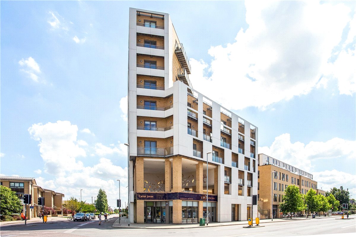 2 bedroom Flat, Hills Road, Cambridge, CB2 - Sold