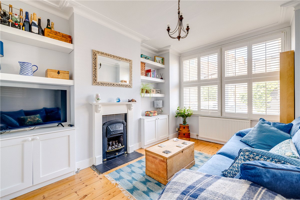 1 bedroom Maisonette, Smeaton Road, London, SW18 - Available, Image 2