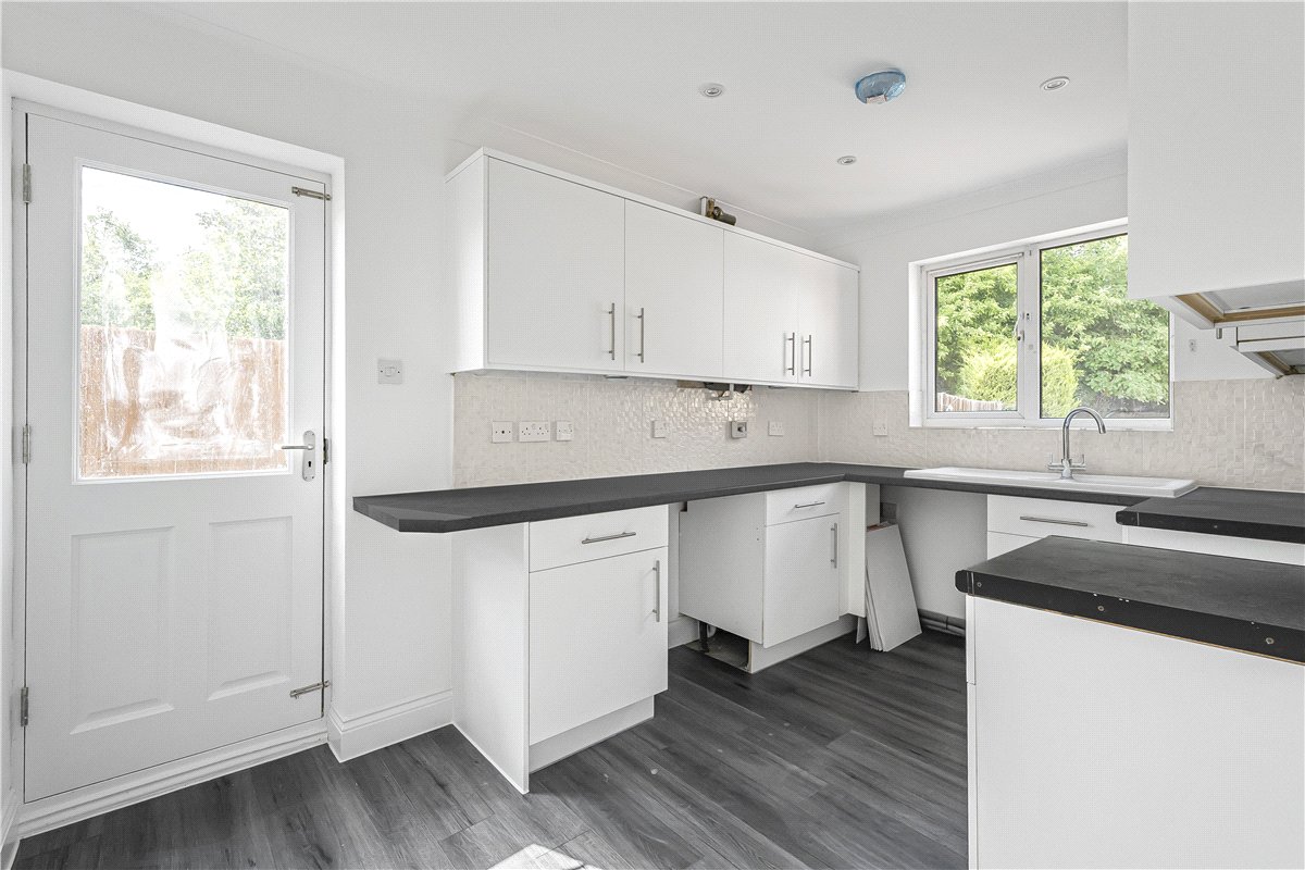 2 bedroom Bungalow, Pantile Close, Witham, CM8 - Let Agreed, Image 5