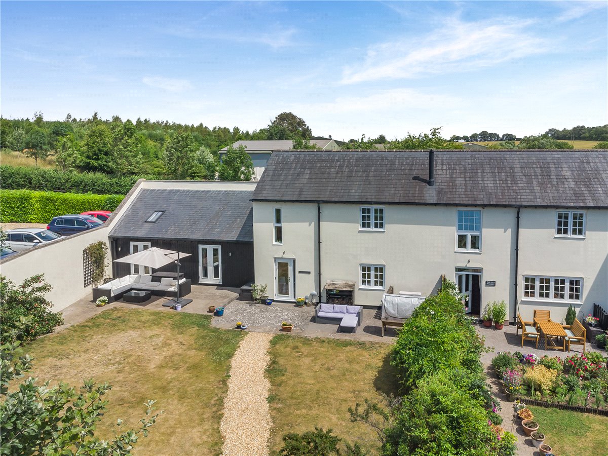 4 bedroom Barn Conversion, Hurstbourne Priors, Whitchurch, RG28 - Available