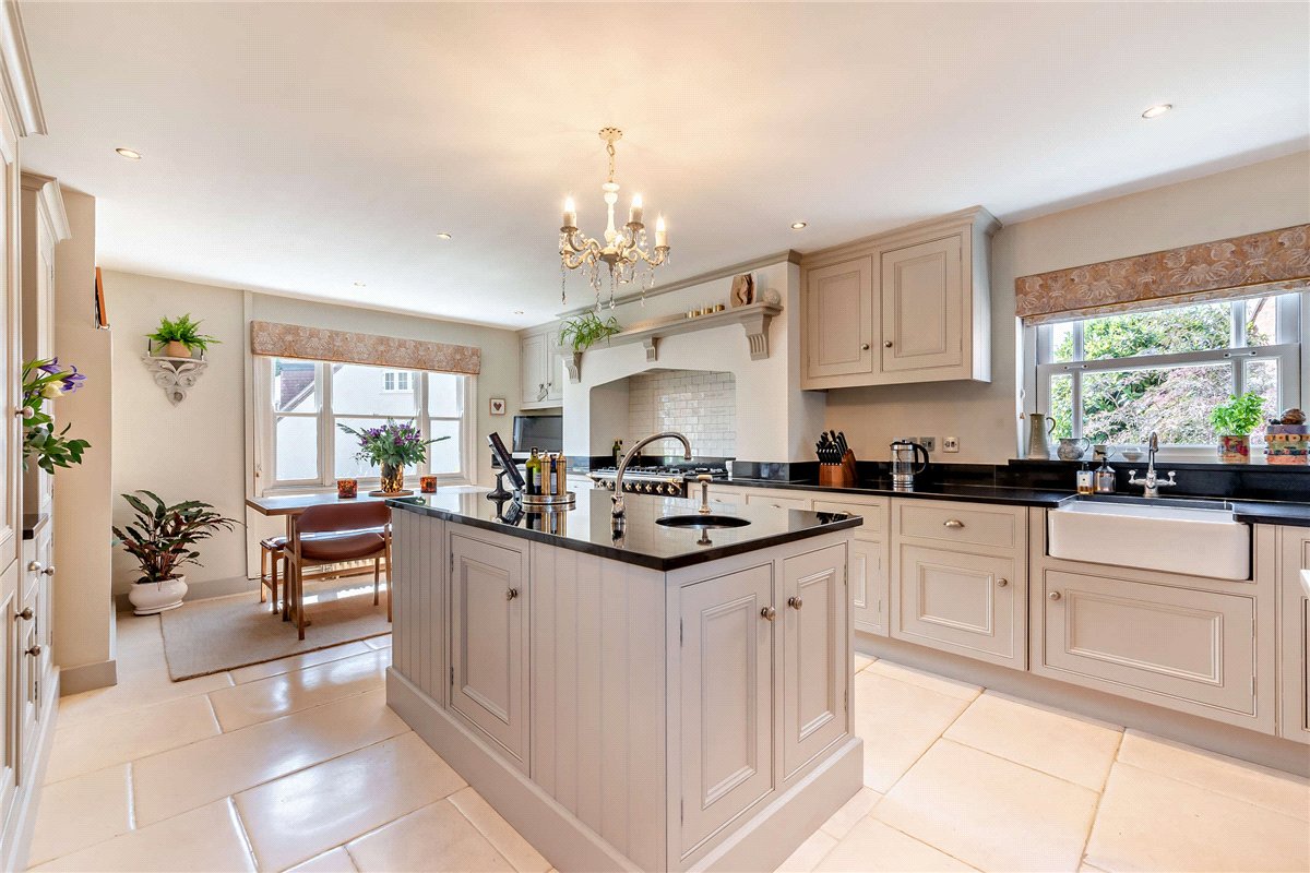 5 bedroom House, High Street, Chieveley, RG20 - Sold STC, Image 15