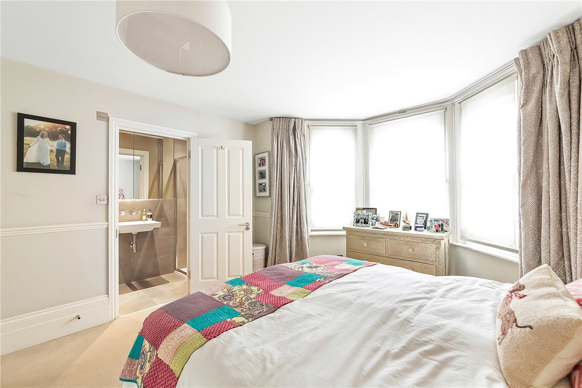 3 bedroom Flat, Trinity Road, London, SW17 - Available, Image 7