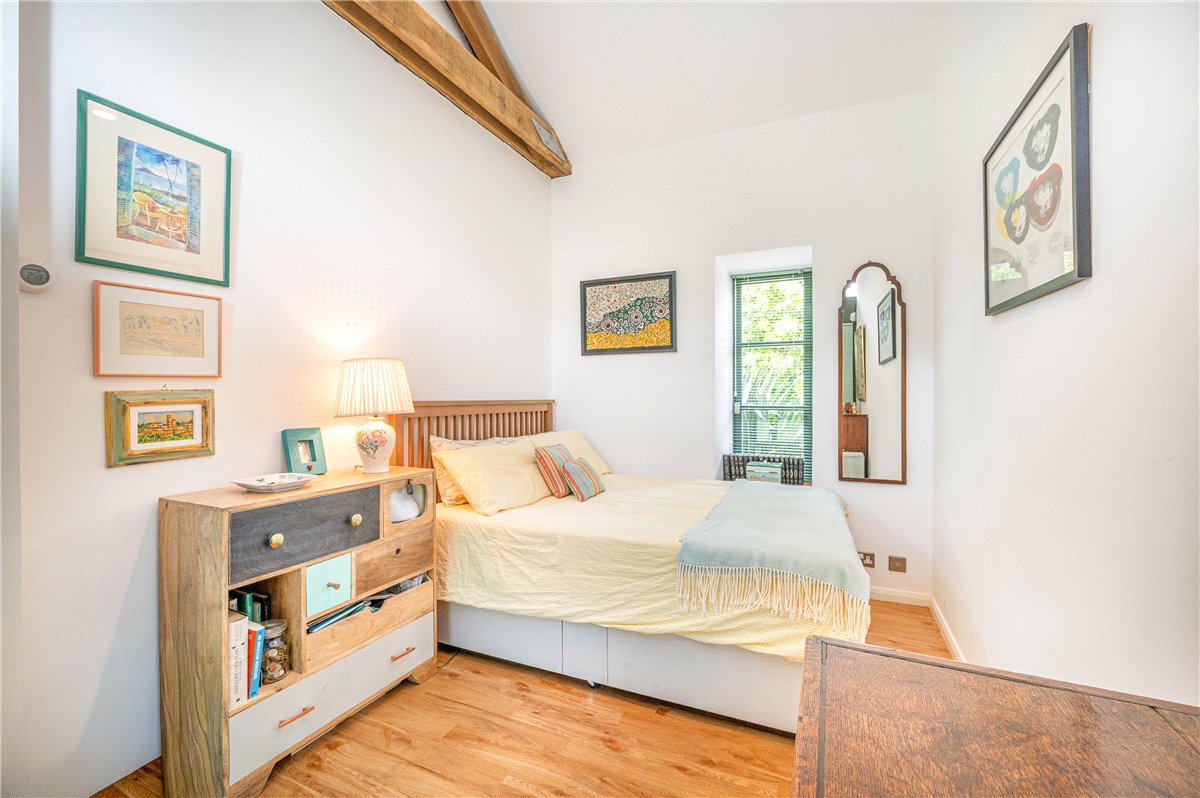 4 bedroom House, Weston-on-the-Green, Bicester, OX25 - Available, Image 19