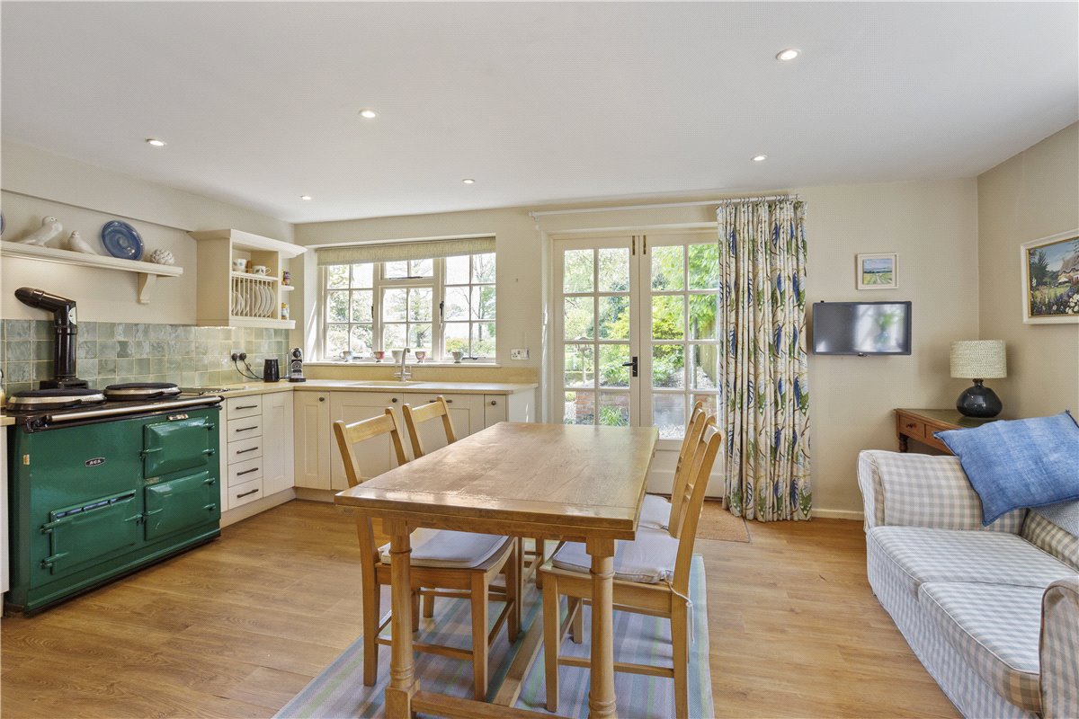 5 bedroom House, The Street, Marden, SN10 - Available, Image 17