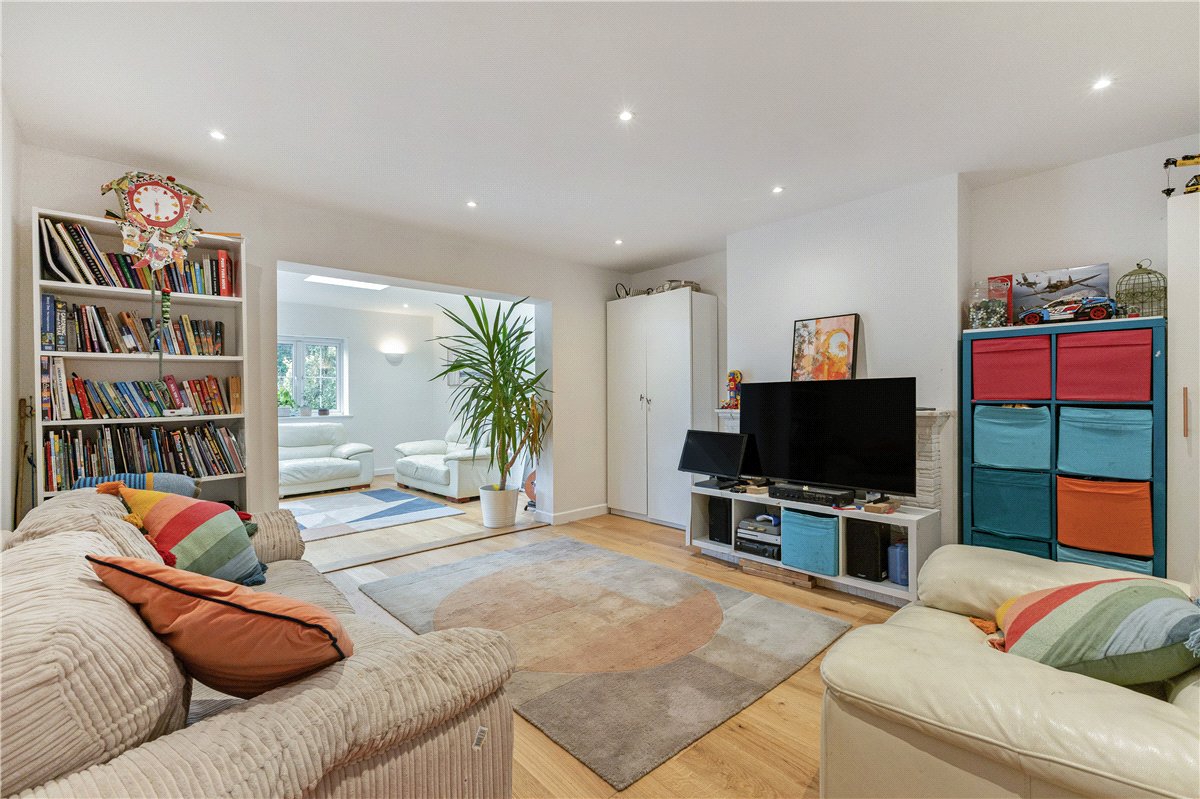 4 Bedroom Single Family Home/House's Image 16