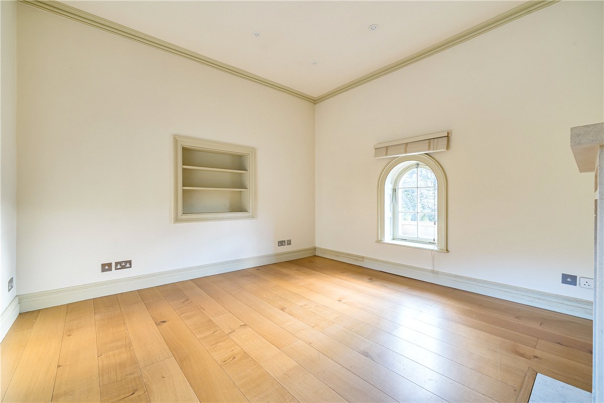 3 bedroom House, Badminton Road, Old Sodbury, BS37 - , Image 9