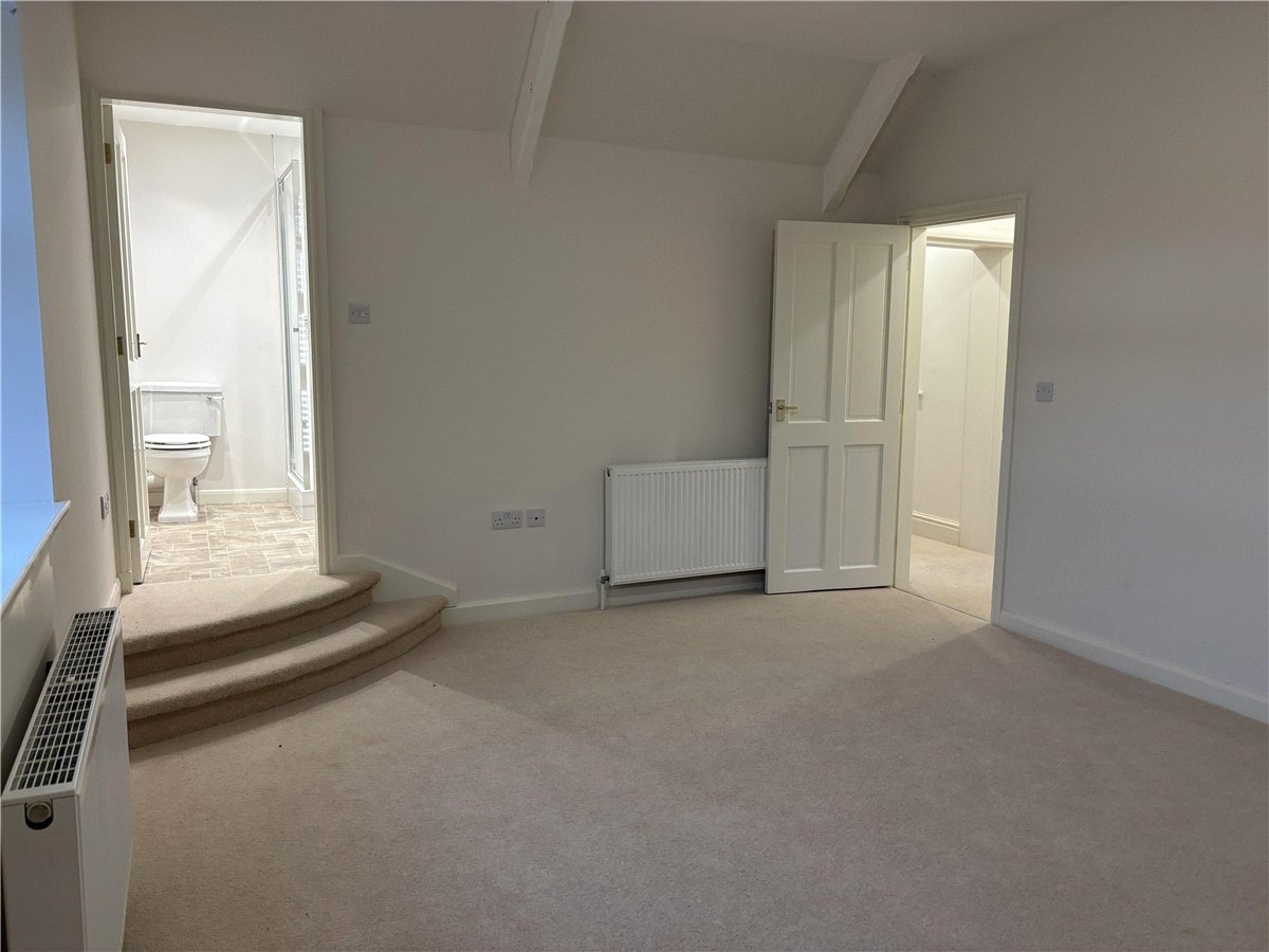 3 bedroom House, Sutton on Derwent, York, YO41 - Available, Image 4