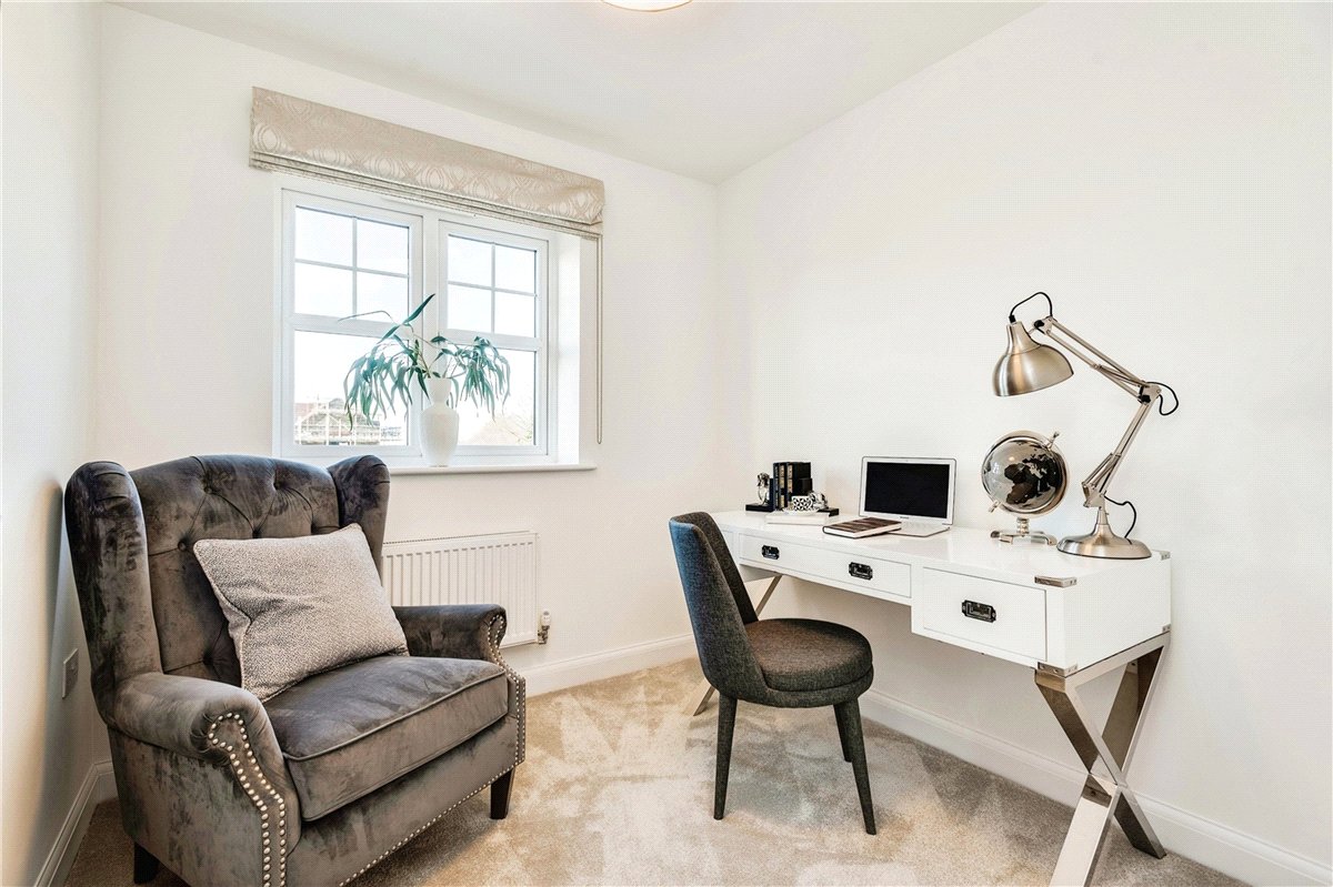 4 bedroom House, Princess Gardens, Bishops Green, RG20 - Available, Image 6