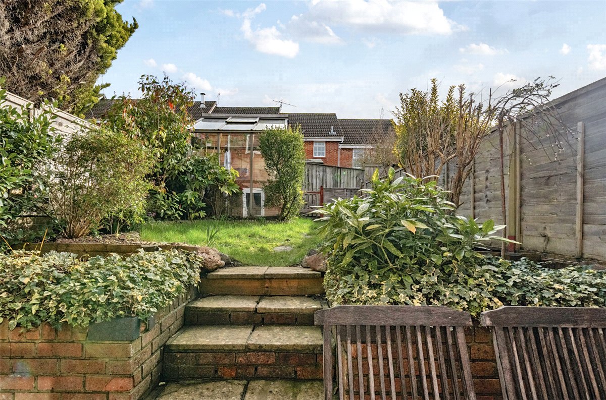 2 bedroom House, Macneice Drive, Marlborough, SN8 - Sold STC, Image 8