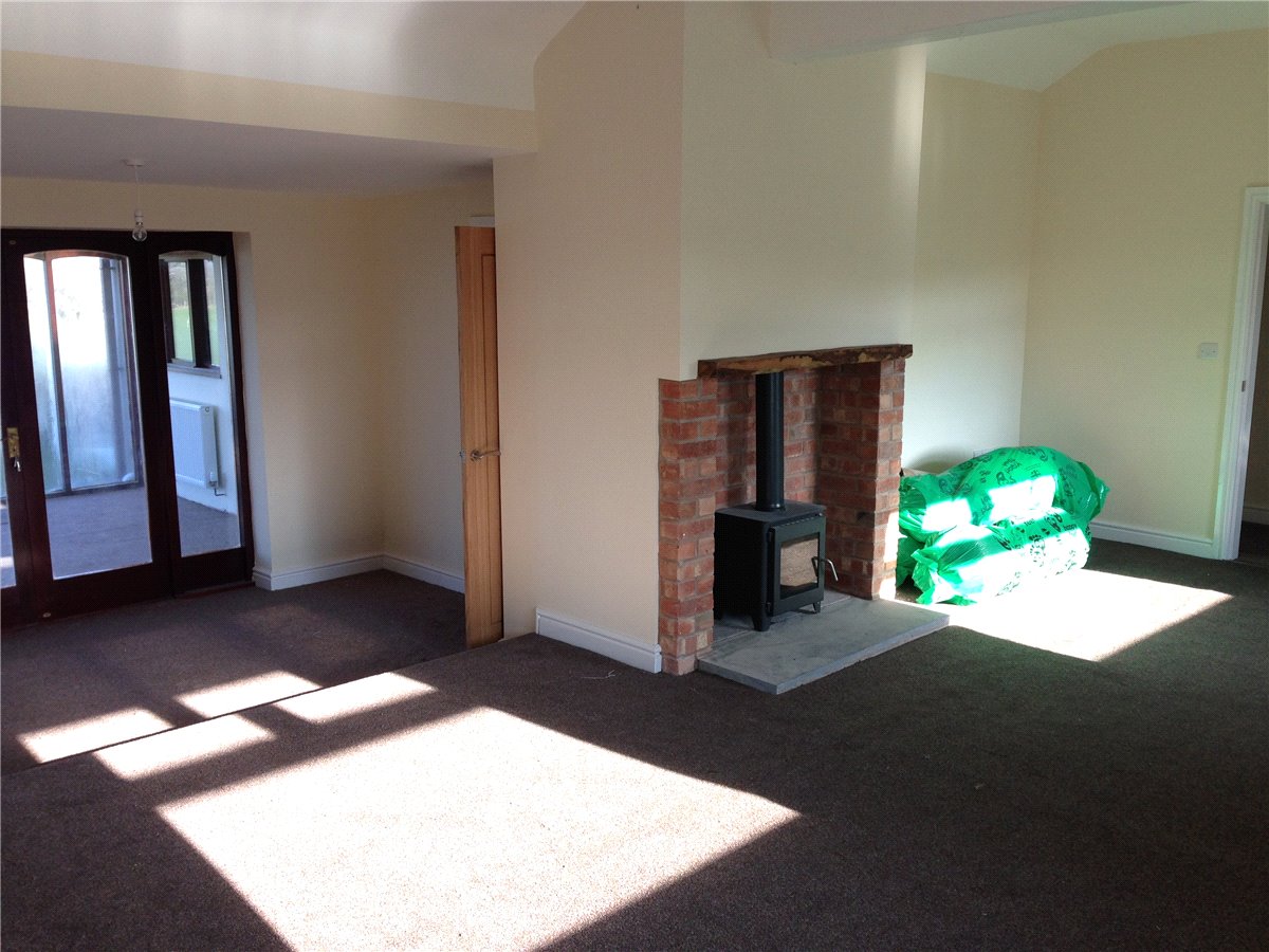 3 bedroom Bungalow, Long Acre, Long Acres Road, LL18 - Available, Image 2