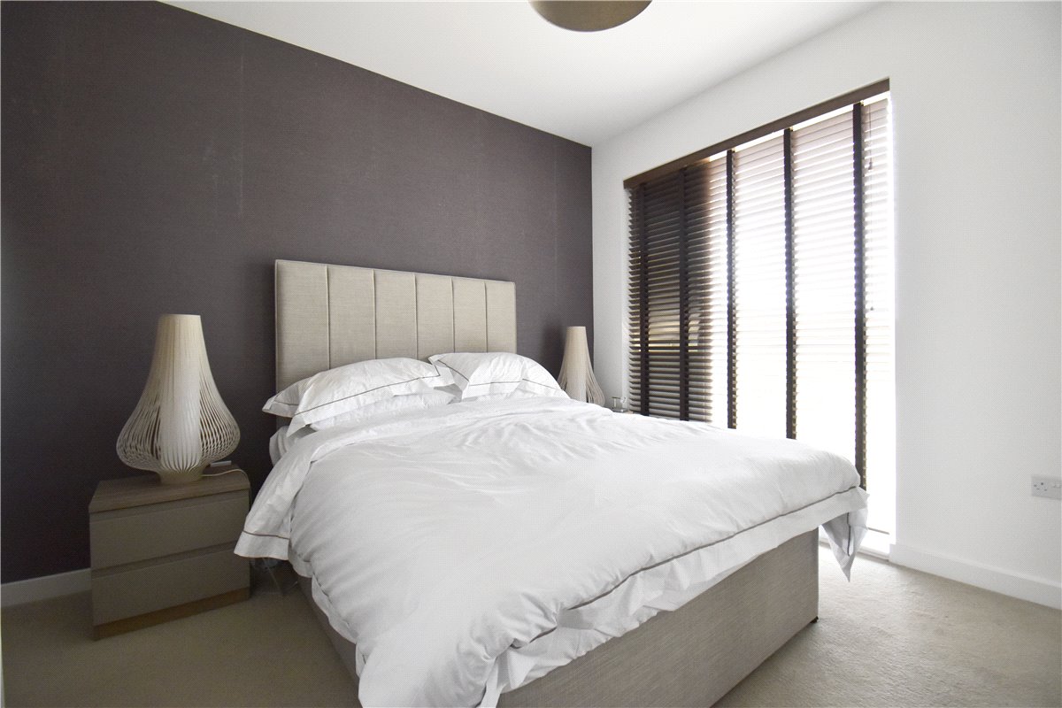 2 bedroom Flat, Hawkey Road, Trumpington, CB2 - Sold, Image 6