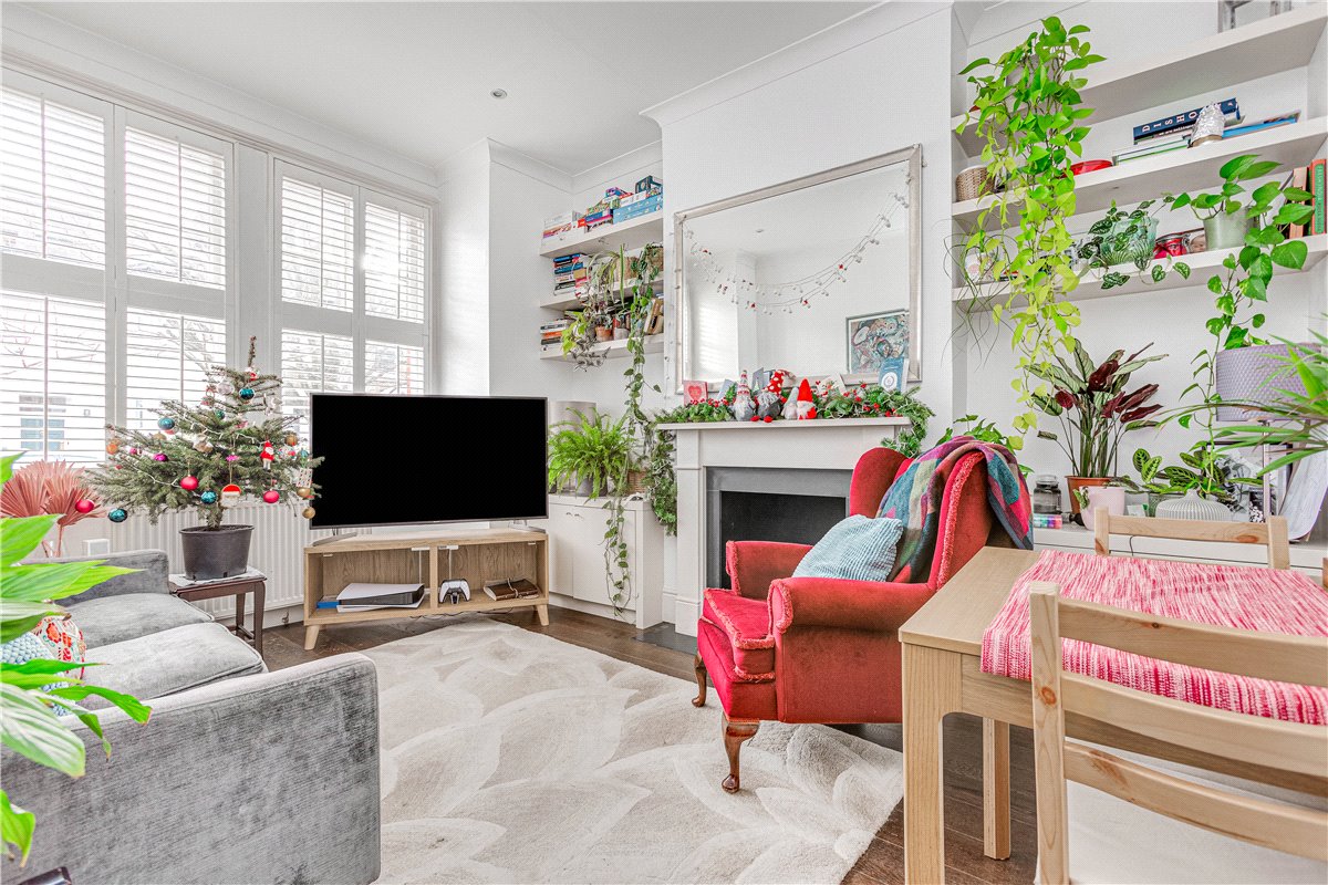 2 bedroom Flat, Wardo Avenue, London, SW6 - 