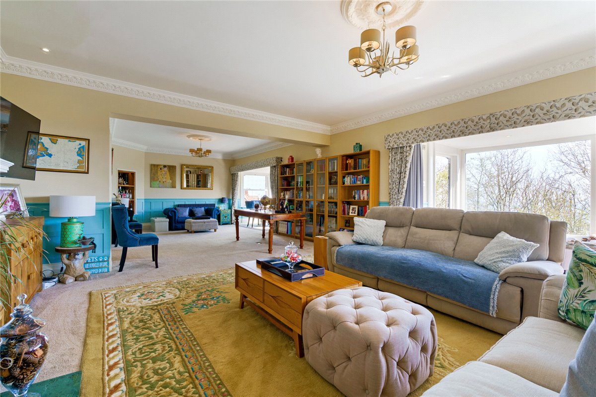 2 bedroom Flat, Holbeck Hill, Scarborough, YO11 - Available, Image 20