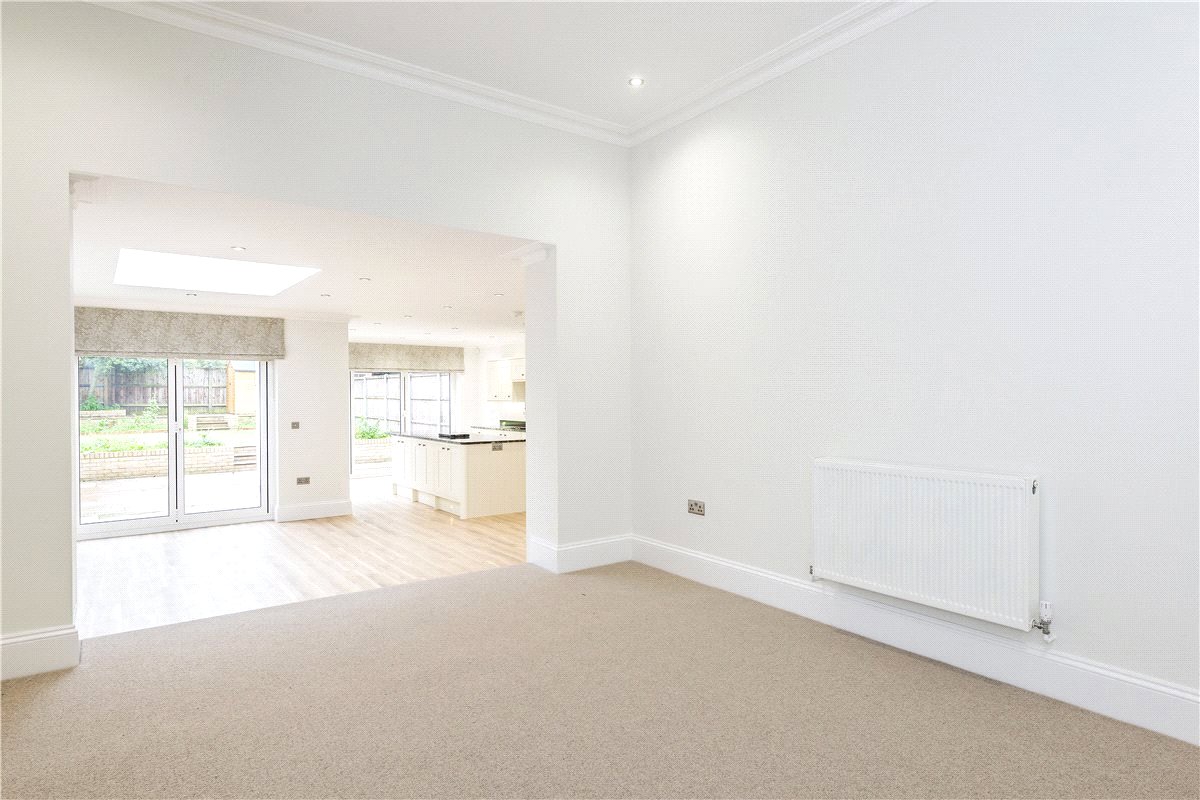 5 bedroom House, Elms Road, London, SW4 - , Image 19