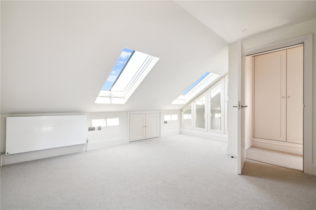 3 bedroom Flat, Bellevue Road, London, SW17 - Sold, Image 11