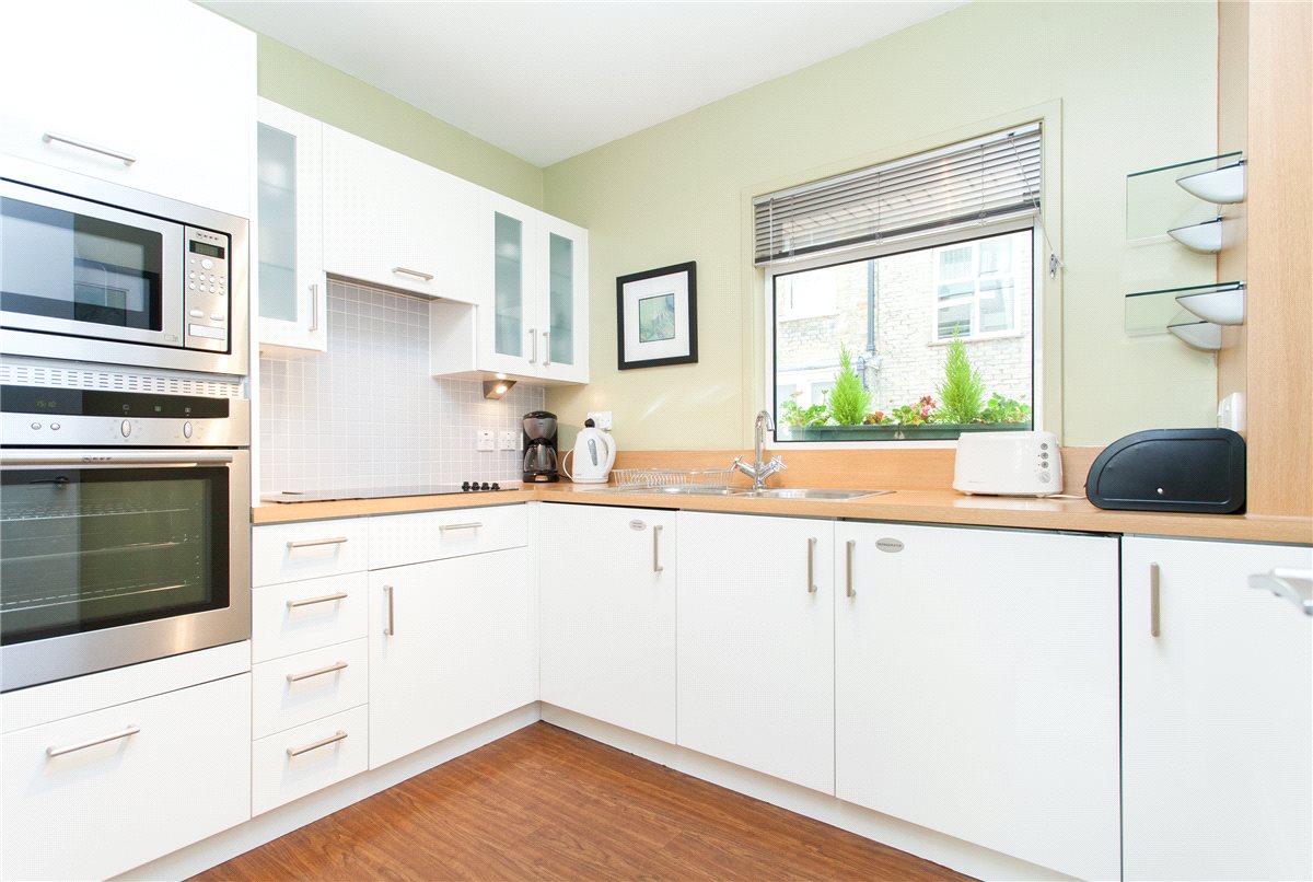 1 bedroom Flat, St. Christopher's Place, Marylebone, W1U - Available, Image 3