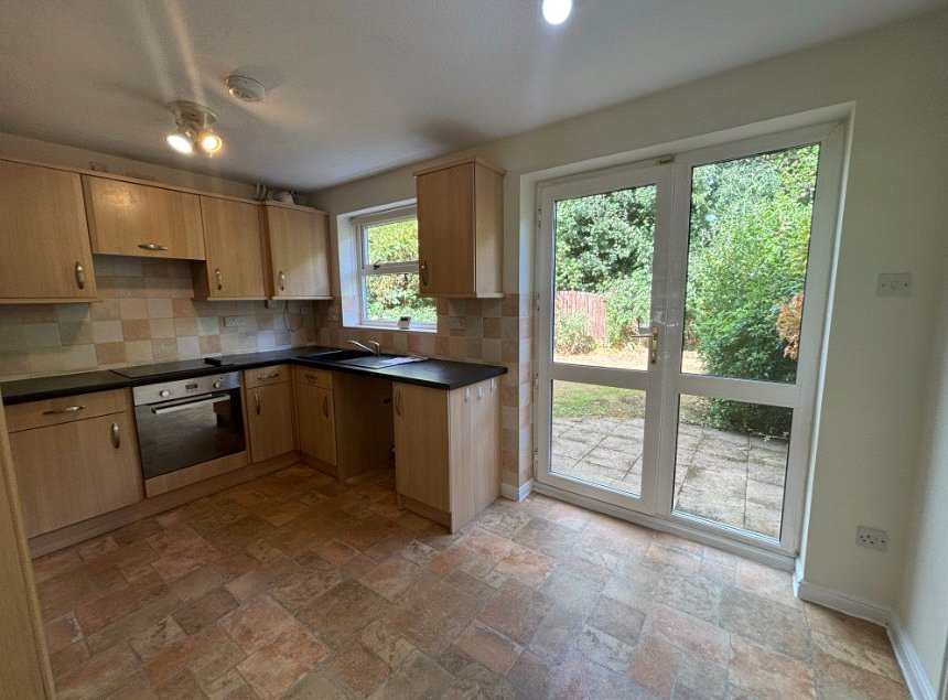 3 bedroom House, Sherbourne Avenue, Bramley, S66 - Available, Image 1