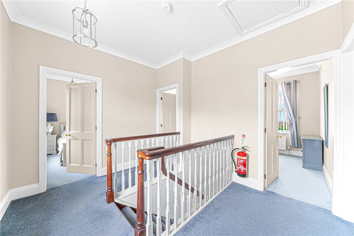 18 bedroom House, Wold Road, Nafferton, YO25 - Available, Image 46