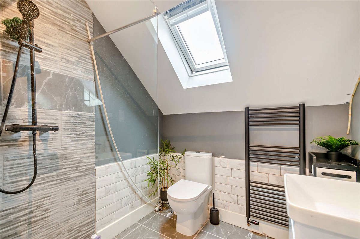 6 bedroom House, Calcutt, Near Knaresborough, HG5 - Available, Image 5