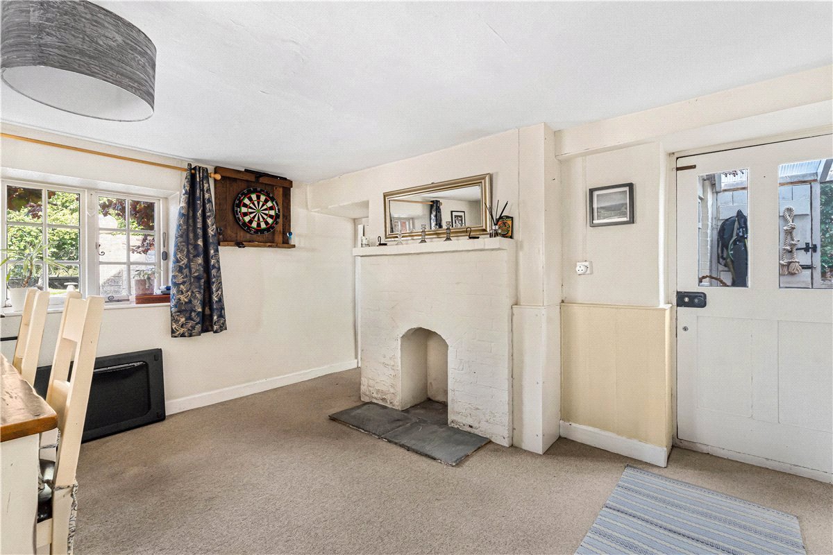 3 bedroom House, East Kennett, Marlborough, SN8 - Available, Image 4
