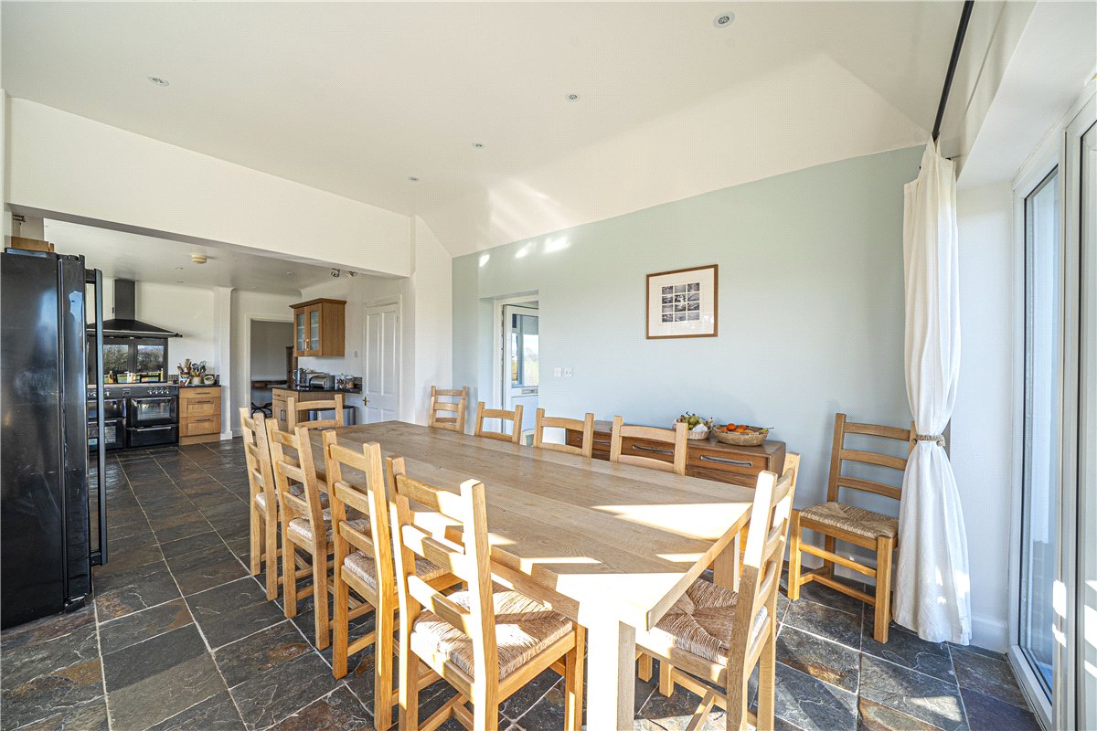 4 bedroom House, Stoke Charity Road, Kings Worthy, SO21 - Available, Image 16