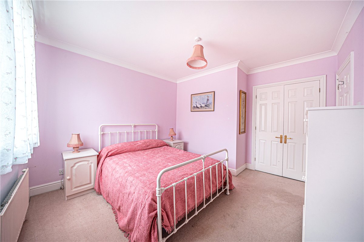 4 bedroom House, Kings Somborne, Stockbridge, SO20 - Available, Image 3