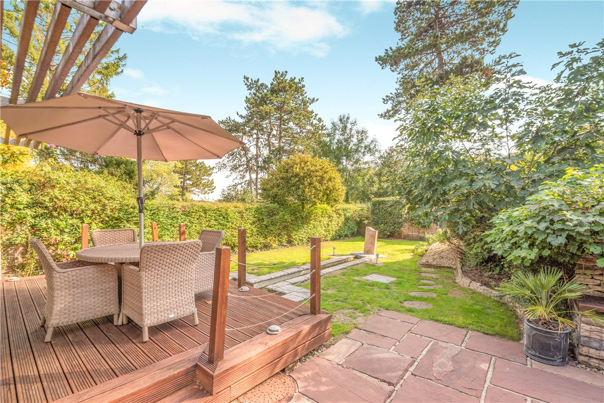 3 bedroom House, Grange Close, Winchester, SO23 - Available, Image 17