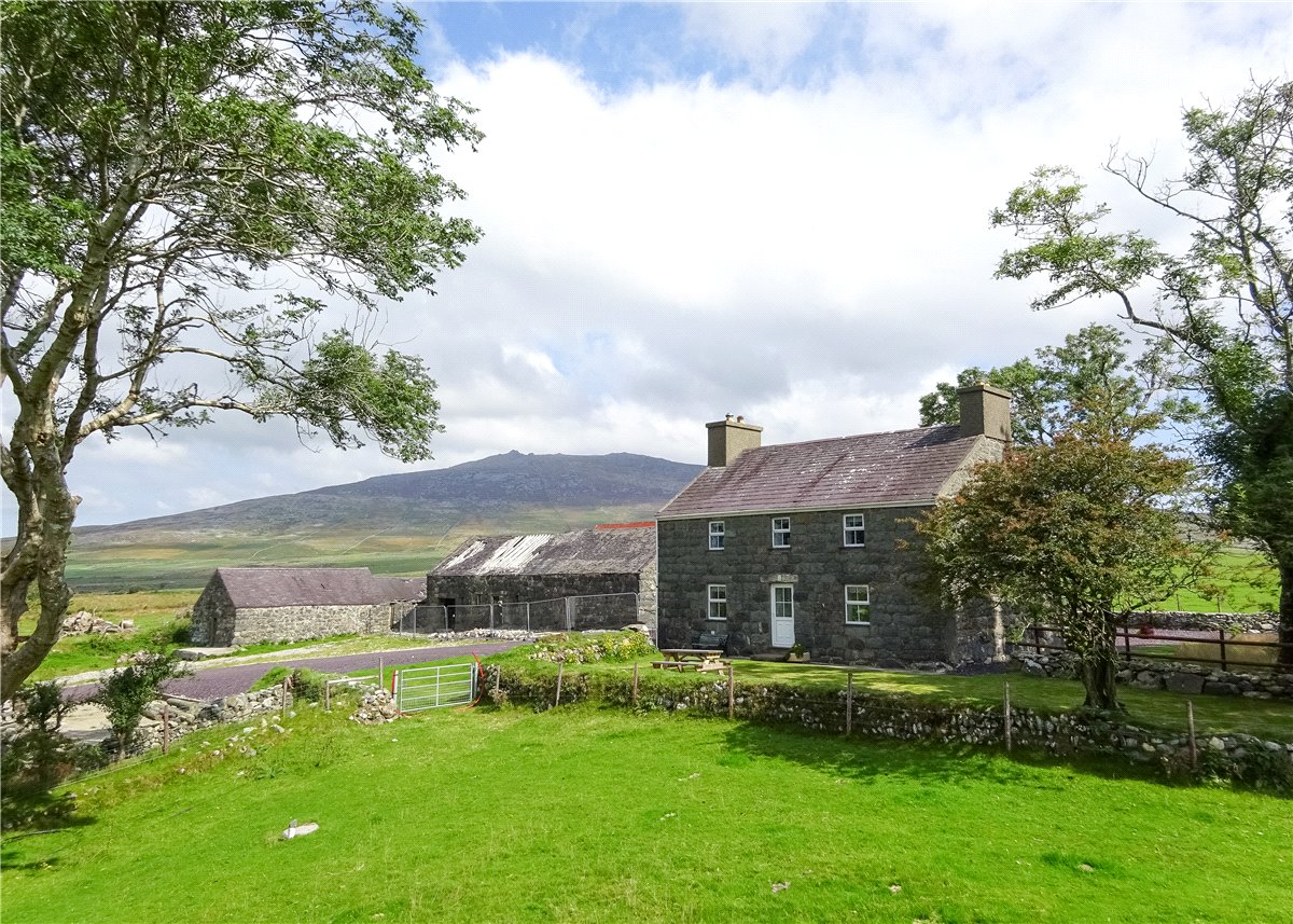 239.31  Farm, Llystyn Gwyn, Bryncir, LL51 - Sold