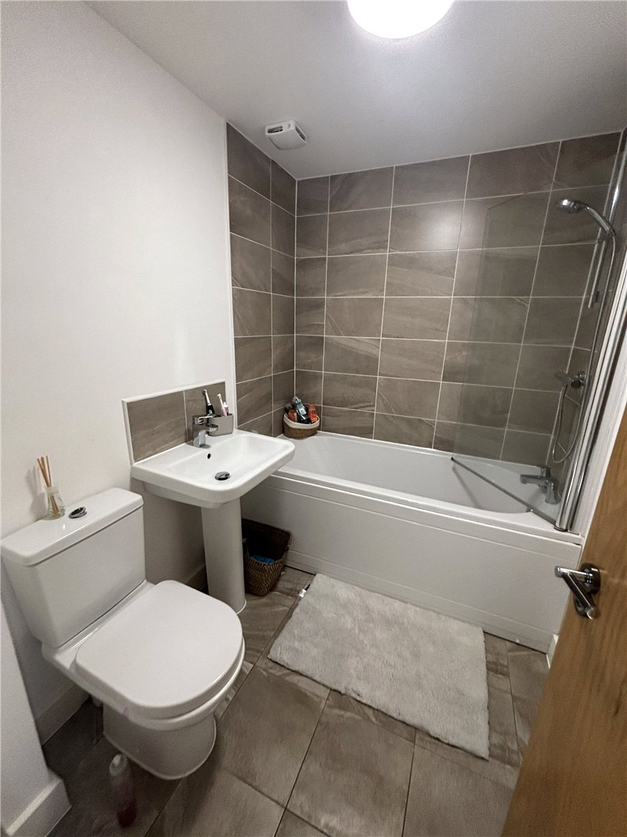 3 bedroom House, Comelybank Drive, Mexborough, S64 - Let Agreed, Image 5