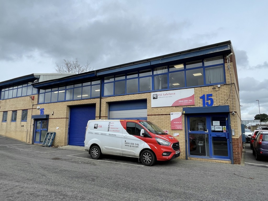 869 to 2529 Sq Ft, Priestley Way, Crawley, RH10 - Available