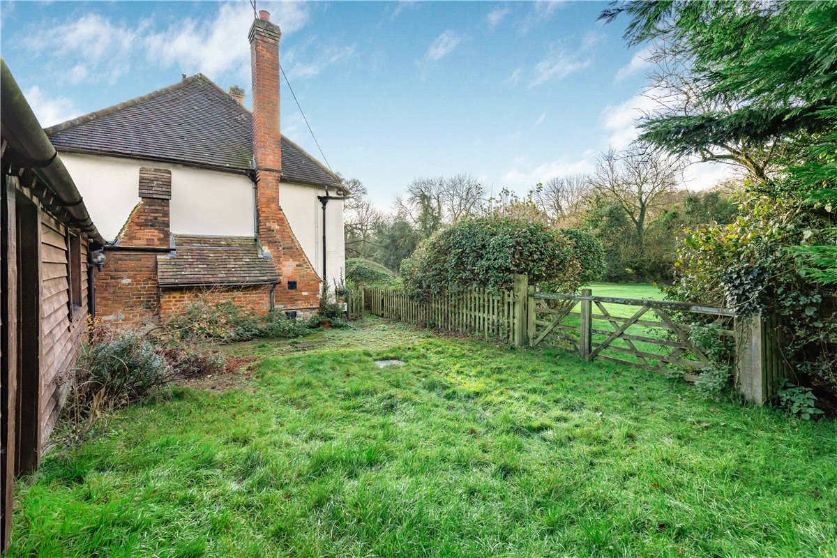 2 bedroom Cottage, Great Hampden, Great Missenden, HP16 - Let Agreed, Image 17