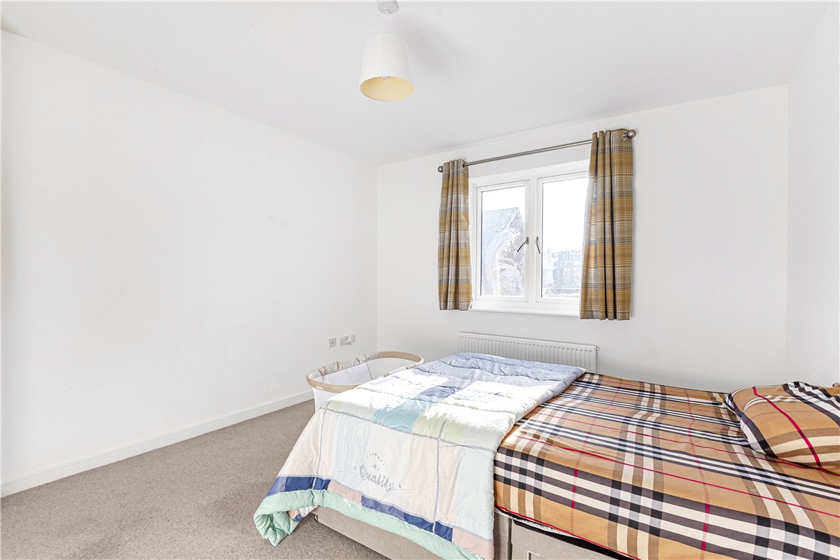 2 bedroom Flat, Vaynol Way, Whitehouse, MK8 - , Image 4