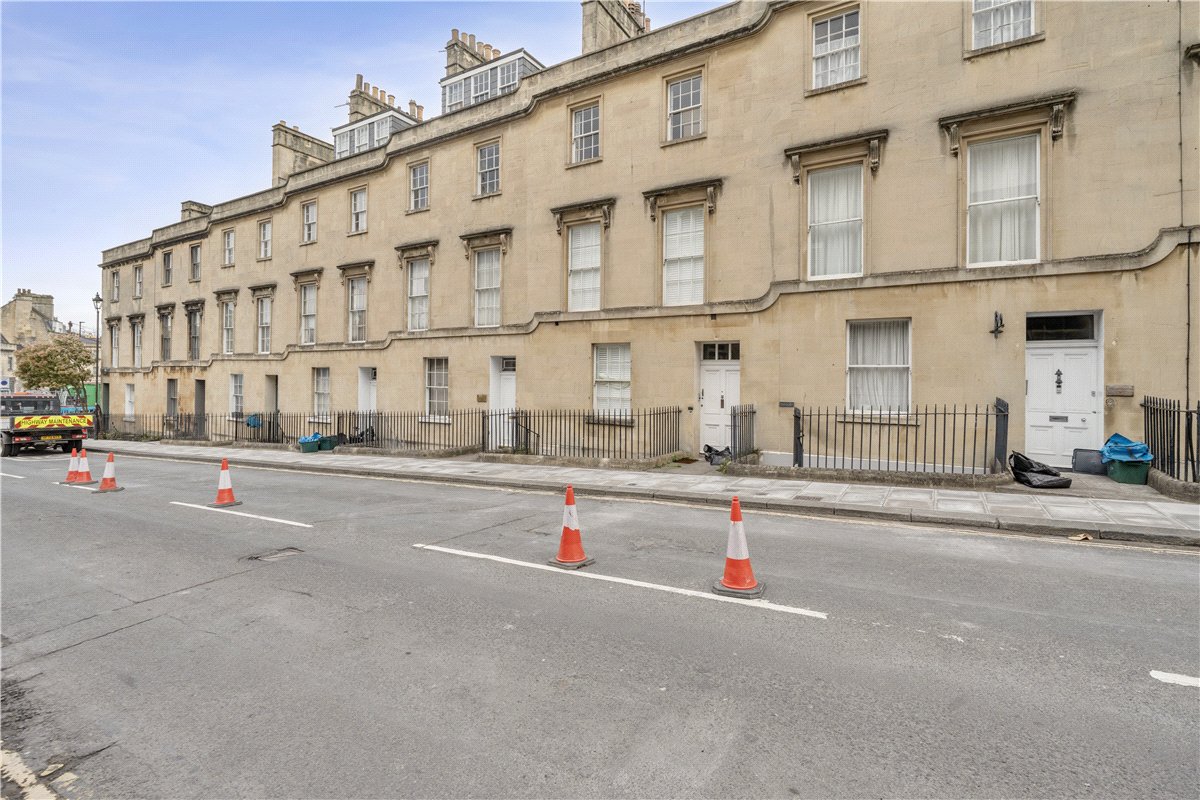 1 bedroom Flat, Charlotte Street, Bath, BA1 - Available