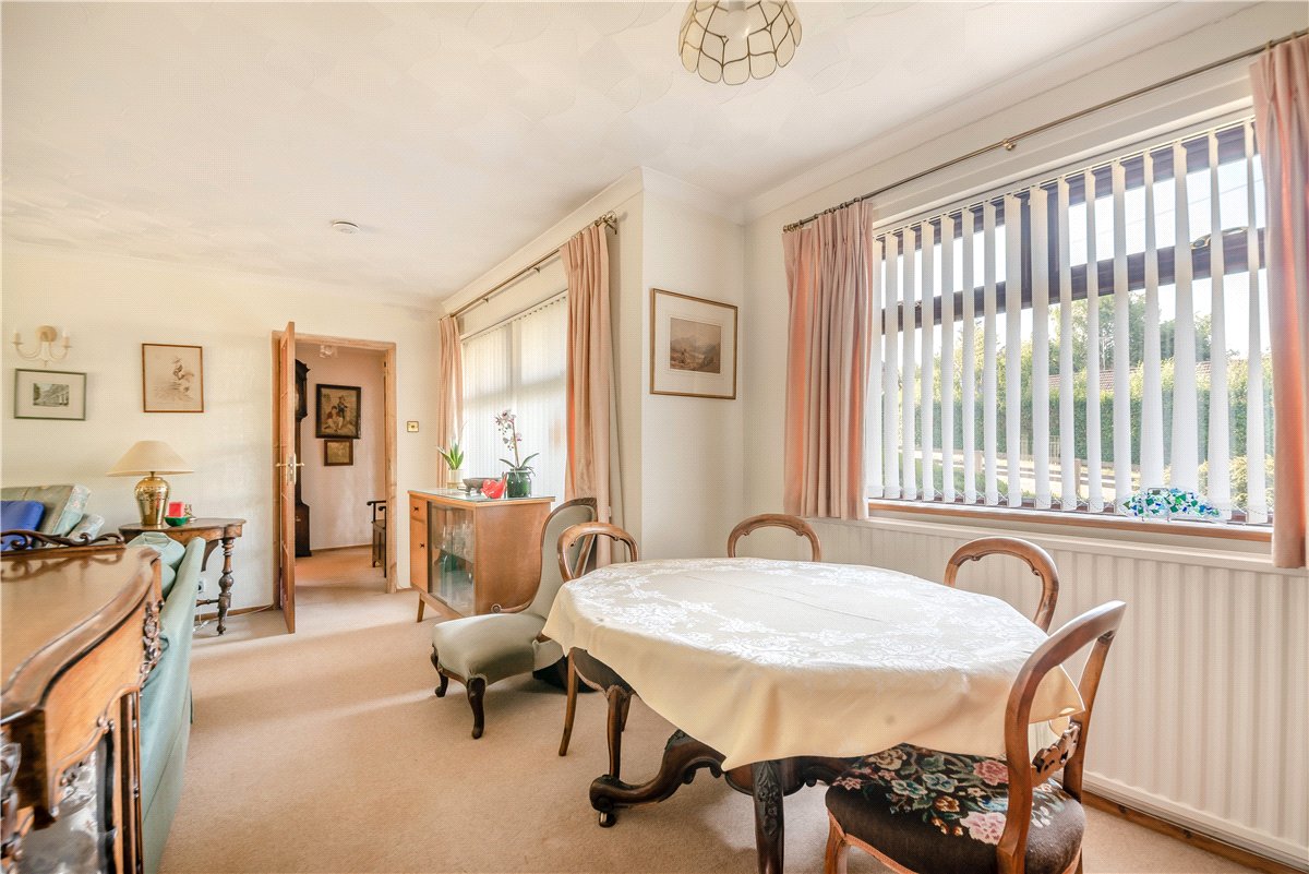 3 bedroom House, Forbes Road, Kings Worthy, SO23 - Available, Image 8