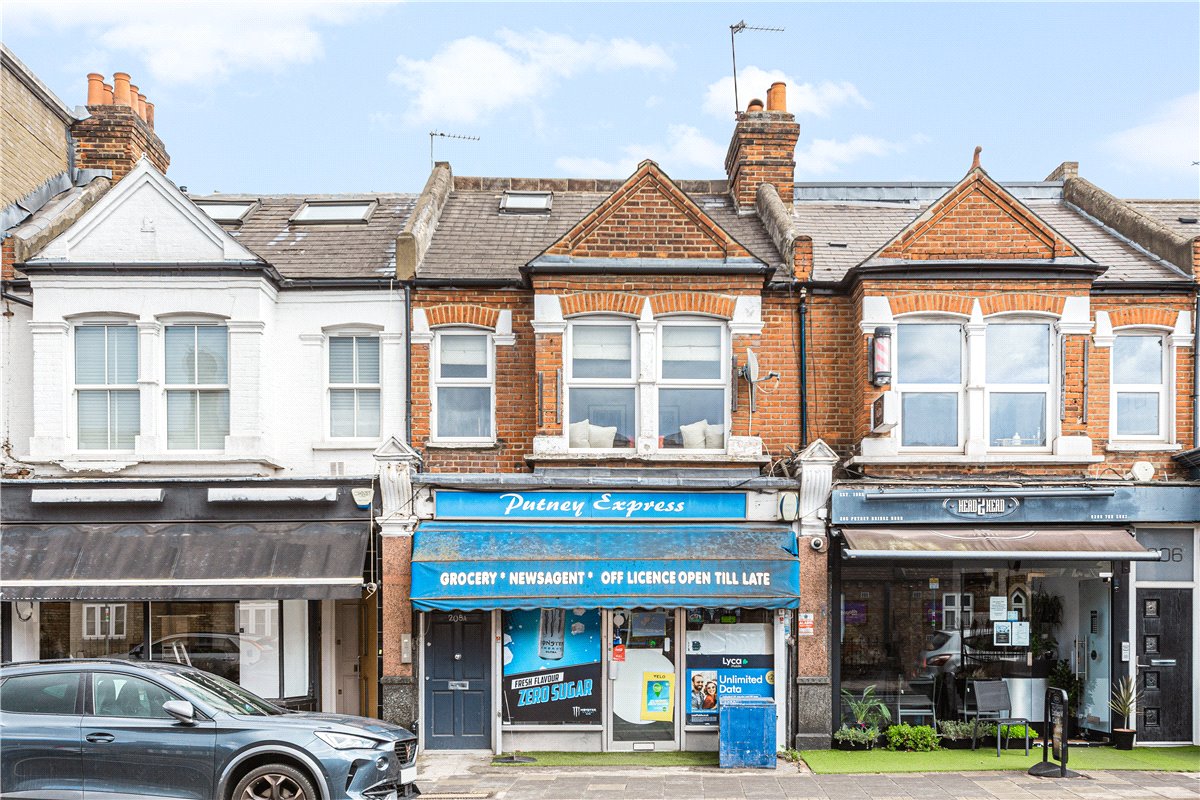 2 bedroom Flat, Putney Bridge Road, London, SW15 - Available, Image 1