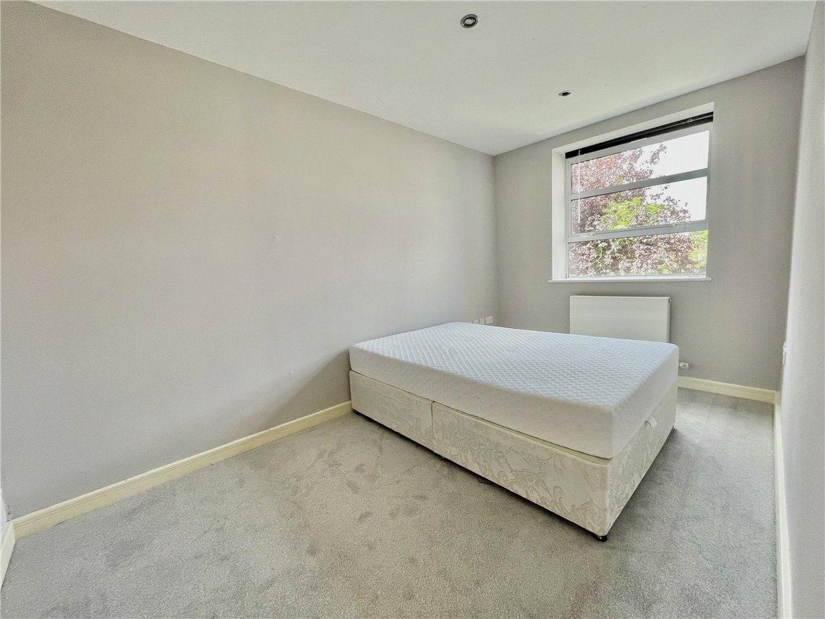 2 bedroom Flat, Paradise Street, Cambridge, CB1 - Sold STC, Image 3
