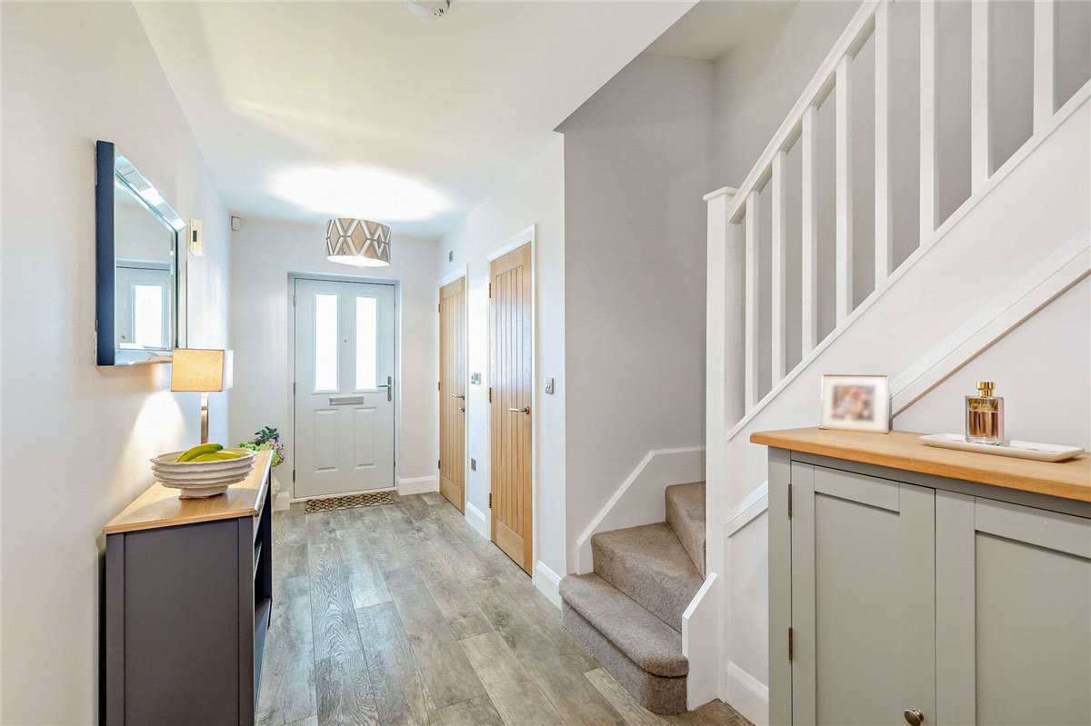 5 bedroom House, The Dolmans, Shaw, RG14 - Sold STC, Image 16