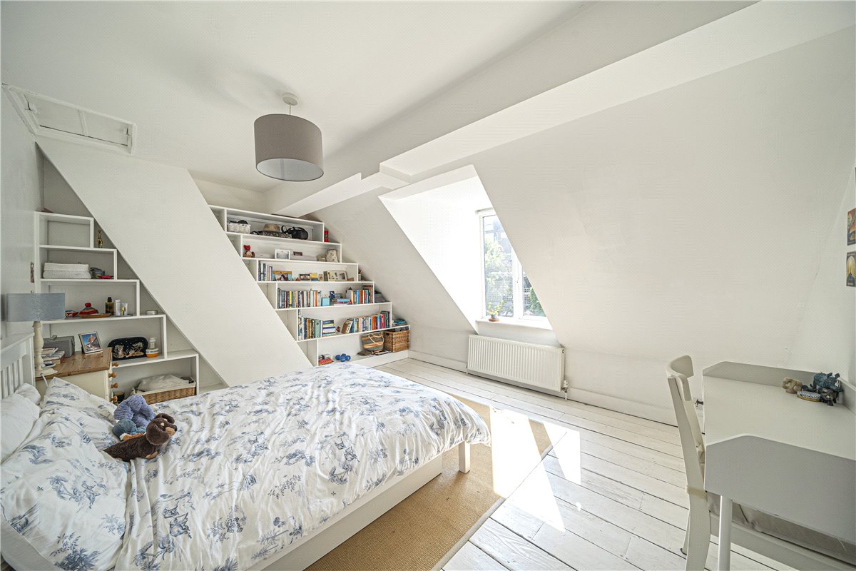 3 bedroom House, Elm Road, Winchester, SO22 - Sold, Image 6