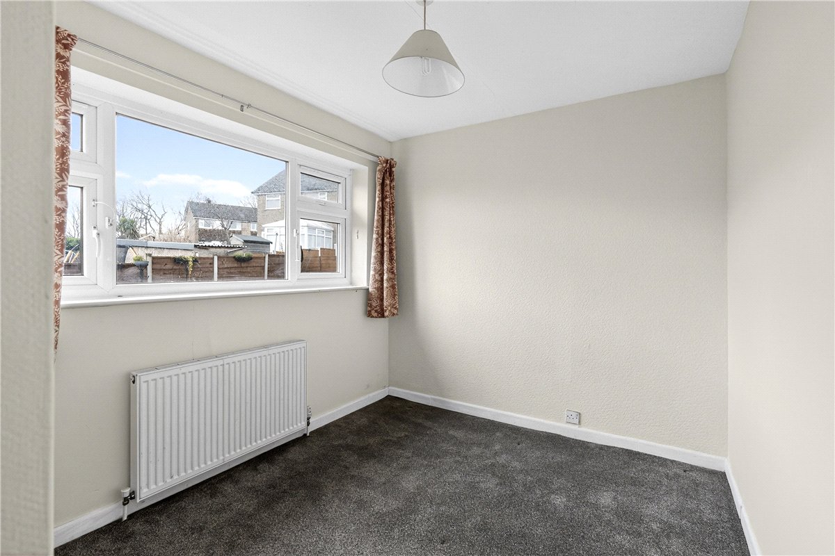3 bedroom House, Kingsway, Bredbury, SK6 - Available, Image 3