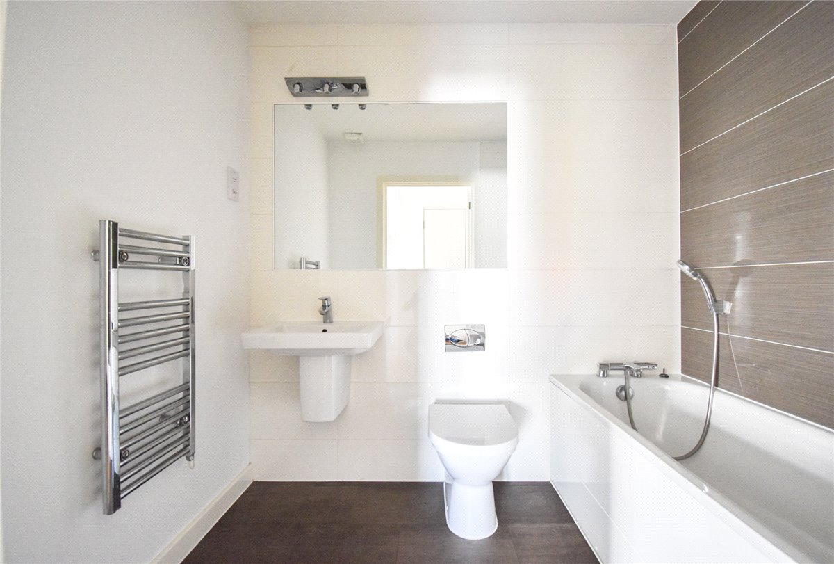 2 bedroom Flat, Glenalmond Avenue, Cambridge, CB2 - Let Agreed, Image 3