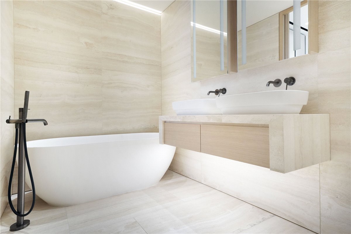 3 bedroom Maisonette, St Mary Abbots Place, Kensington, W8 - Available, Image 1