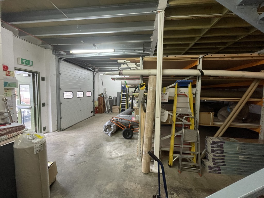 1566 Sq Ft, Unit 8 Glenmore Business Centre, Witney, OX29 - Available, Image 1