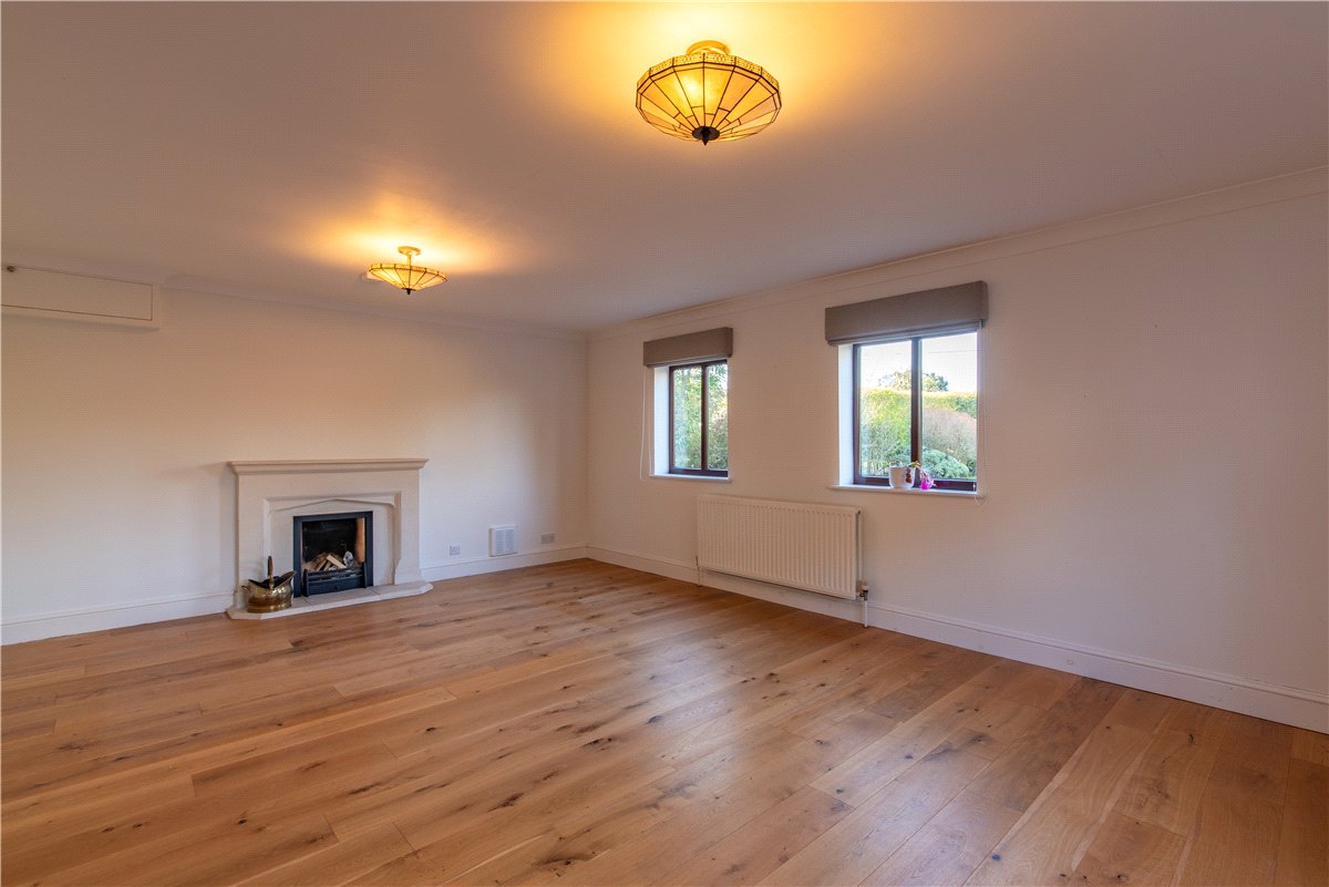 5 bedroom House, Post Office Road, Inkpen, RG17 - Available, Image 17